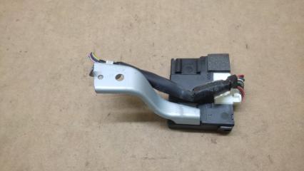 Блок иммобилайзера RAV4 05-12