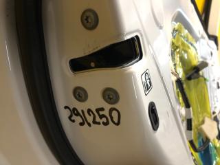 Замок двери задний левый TOYOTA RAV4 18-