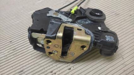 Замок двери передний правый COROLLA 120 00-07 2004 ZZE130L 1.8L 1ZZ-FE