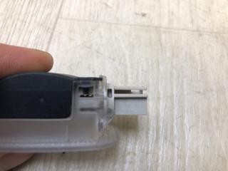 Плафон салона QX30 16-20 2016 Внедорожник 2.0 20PET