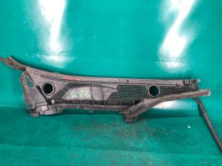 Пластик под лобовое стекло / Жабо левый M25/M37/M56/Q70/M35H 10-16 2010 Седан 3.7 VQ37VHR