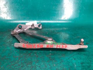 Петля крышки багажника правая M25/M37/M56/Q70/M35H 10-16 2010 Седан 3.7 VQ37VHR