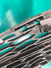 Решетка переднего бампера M25/M37/M56/Q70/M35H 10-16 2010 Седан 3.7 VQ37VHR