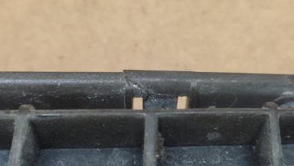 Кронштейн крепления фары передний левый LS460 06-12