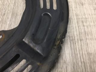 Защита тормозного диска передняя правая MITSUBISHI GALANT 03-12 Седан 2.4 4G69