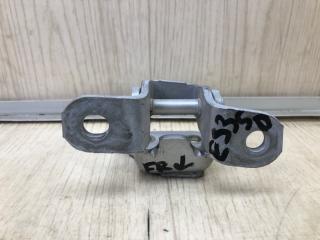 Петля двери нижняя передняя правая LEXUS ES350 06-12