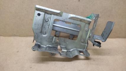 Кронштейн JUKE 10-19