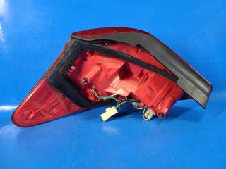 Фонарь наружный правый RAV4 05-12