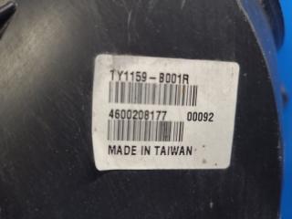 Фара правая SIENNA 11-16