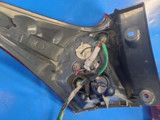 Фонарь наружный правый AURIS 13-18