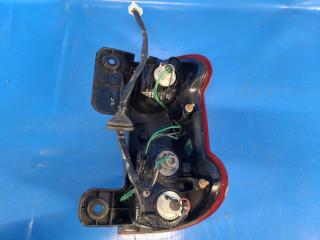 Фонарь наружный левый NV200 EU 09-