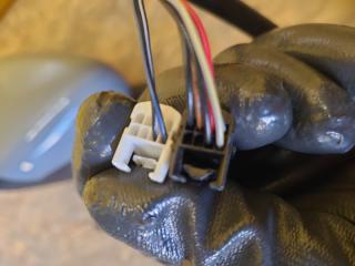 Зеркало левое LEAF 18-