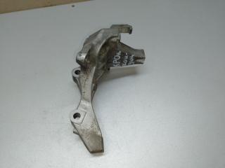 Кронштейн компрессора кондиционера M35/M45 04-10 2004 3.5 VQ35DE