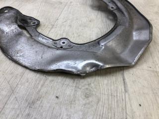 Защита тормозного диска передняя правая LS600HL 06-17