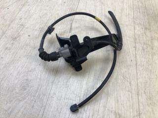 Датчик износа тормозных колодок передний правый LS600HL 06-17