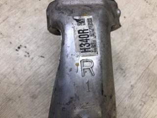 Кулак поворотный передний правый LS600HL 06-17