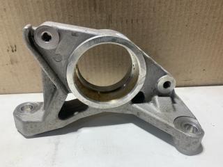 Кронштейн промежуточного вала LEAF 10-17 ZE0