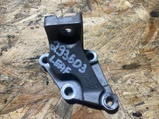 Кронштейн двигателя правый NISSAN LEAF 10-17