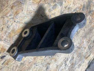 Кронштейн двигателя LEAF 10-17 ZE0