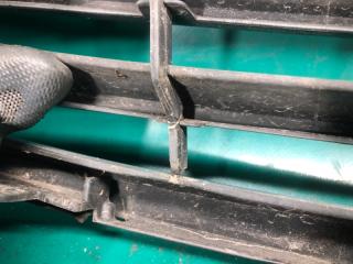 Решетка радиатора G25/G35/G37/Q40 06-14 2008 Седан 3.5 VQ35HR