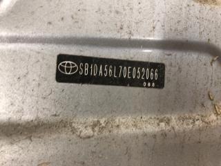 Дверь передняя правая AVENSIS 03-08