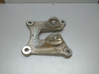 Крепление рычага подвески заднее правое CHEVROLET MALIBU 15- LFV 1.5T