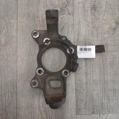 Кулак поворотный передний левый MITSUBISHI PAJERO 06-21