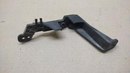 Кронштейн противотуманной фары передний правый SORENTO XM 09-14 2010 3.5 G6DC