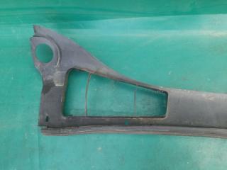 Пластик под лобовое стекло / Жабо FORD FOCUS 10-18 2.0 XQDA