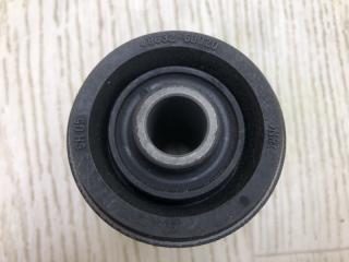 Сайлентблок передний GX470 02-09