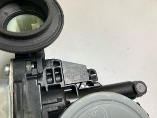 Стеклоподъемник передний левый YARIS 05–11