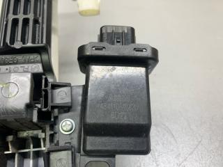 Ручка двери наружная передняя левая YARIS 05–11