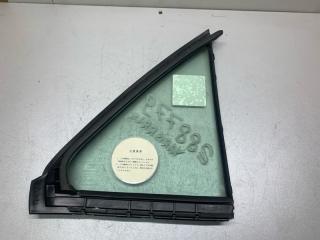 Стекло двери глухое заднее левое YARIS 05–11