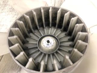 Крыльчатка вентилятора основного радиатора левая MAZDA CX-9 06-16 3.7 CA