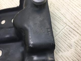 Кронштейн усилителя заднего бампера правый AVALON 05-12