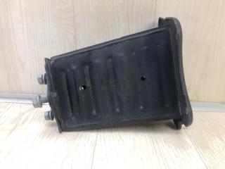 Кронштейн усилителя переднего бампера правый GS350 GS300 05-11