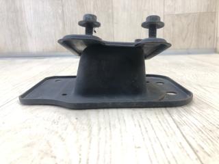 Кронштейн усилителя заднего бампера правый FX S50 03-08 S50 3.5 VQ35DE