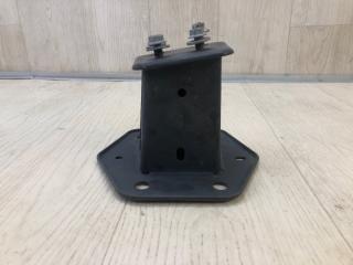 Кронштейн усилителя заднего бампера левый Q60 16-20