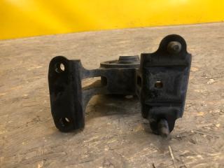Подушка двигателя RAV4 05-12