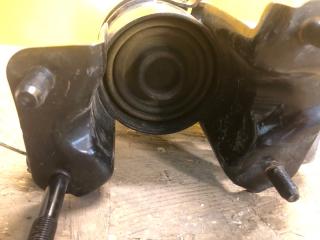 Подушка двигателя RAV4 18-