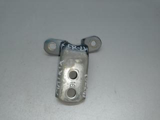 Петля двери верхняя передняя левая MATRIX 02-08 2006 ZZE132 1.8 LV6