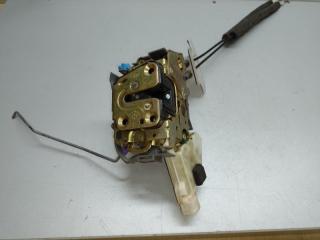 Замок двери передний левый G35 03-07 2006 Седан 3.5