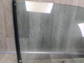 Стекло двери переднее правое 626 GD 87-91