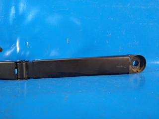 Поводок стеклоочистителя передний правый MX-5 15- 2018 ND 2.0 PE-VPS