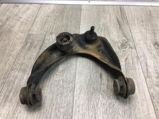 Рычаг передней подвески верхний левый 6 GG 02-07