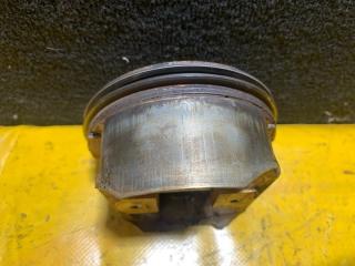 Поршень левый G35 03-07 2006 Седан 3.5