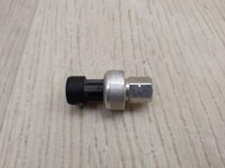 Датчик давления кондиционера CADILLAC ATS 12-19 2014