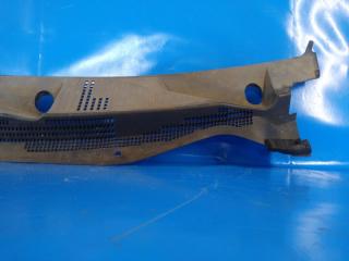 Пластик под лобовое стекло / Жабо DODGE CALIBER 06-11 2.0 ECN