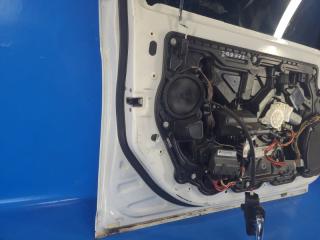 Дверь передняя левая 200 10-14 2013 3.6 ERB