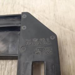 Кронштейн левый TOUAREG 02-10